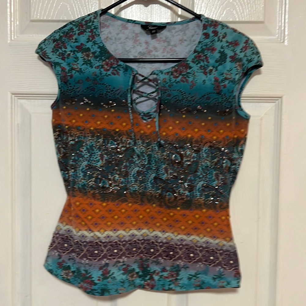 Faust women’s size 40 shirt Small in rust and turquoise with sequins